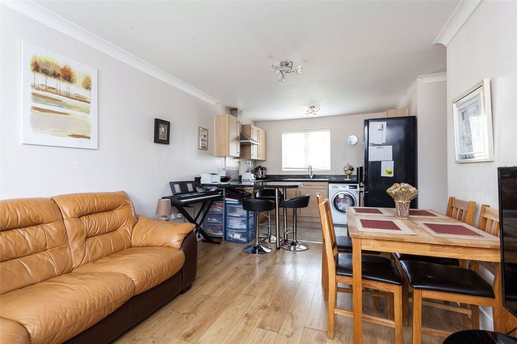 Property photo 3 of 9 Picture No. 09