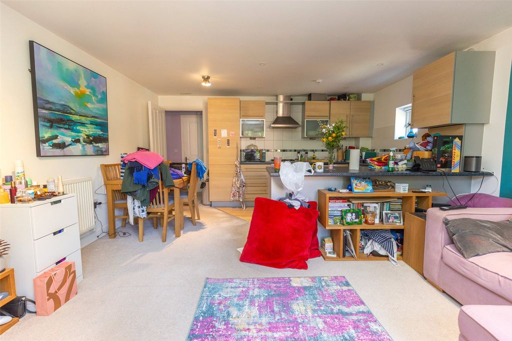 Property photo 3 of 10 Picture No. 06