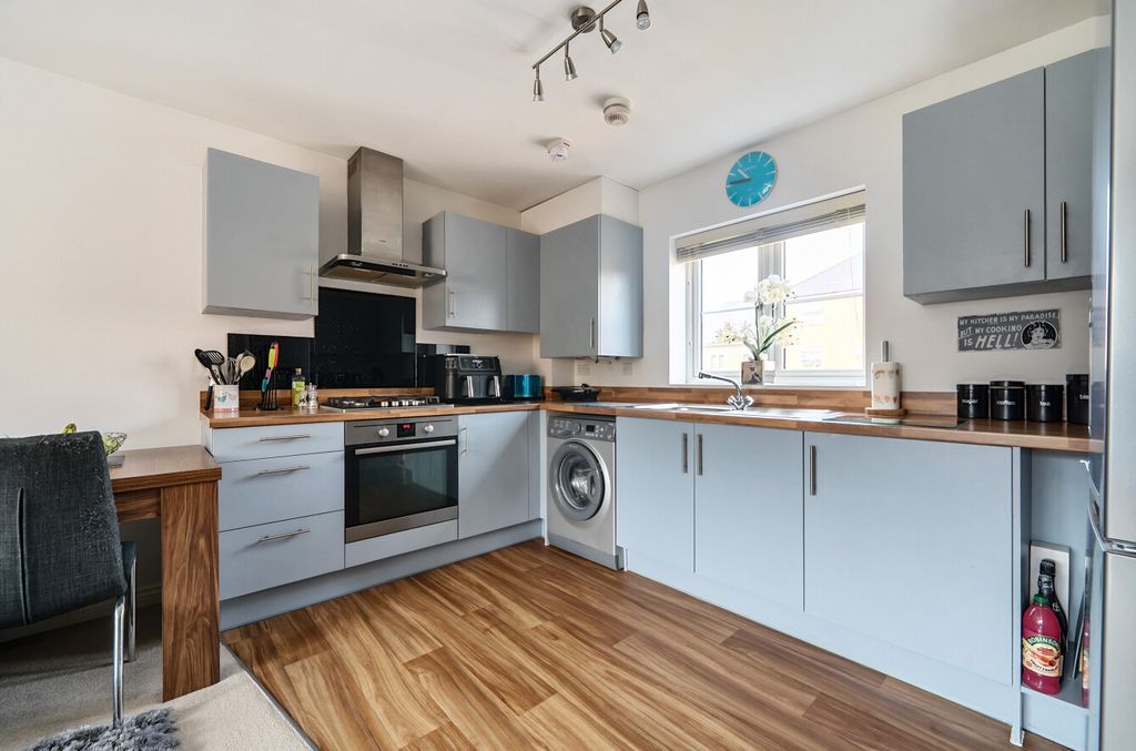 Property photo 1 of 13 1327706-1-688c9c8...