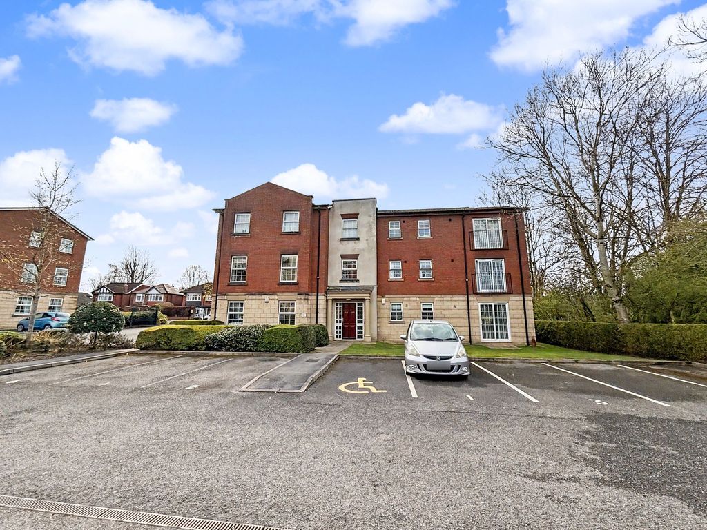 Property photo 2 of 18