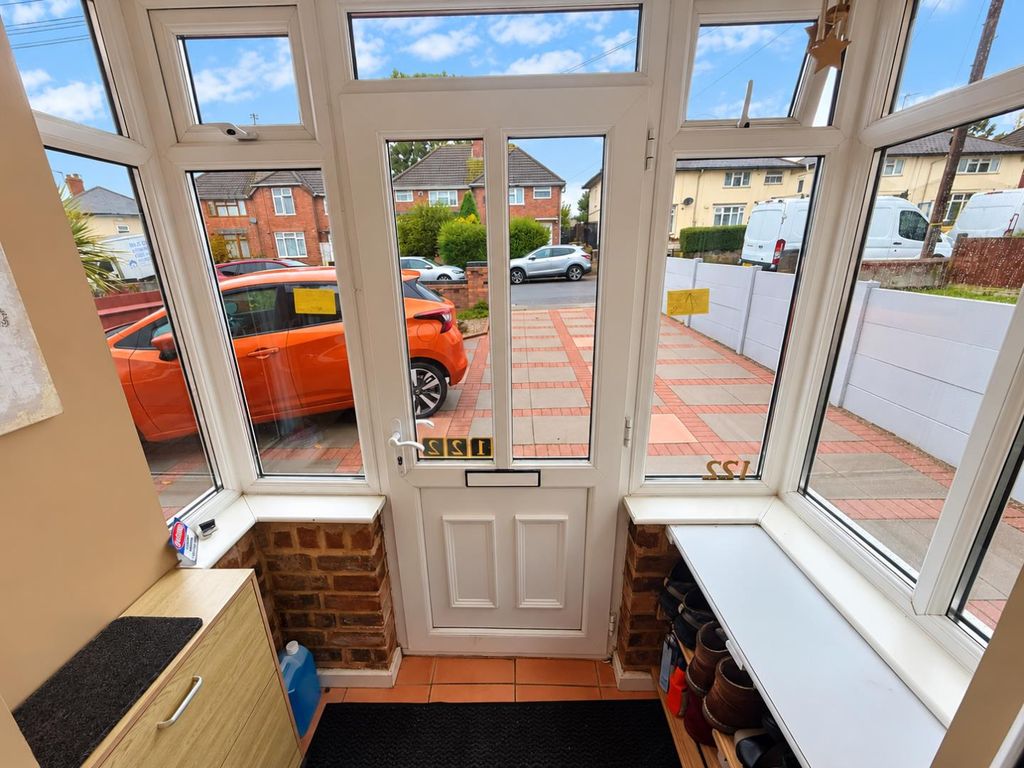 Property photo 2 of 21 A6c4F8Aa-3d95-4F9c-9c55-Be8c22879F5c.Png