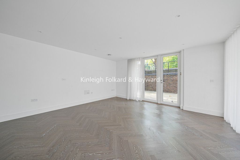 Property photo 1 of 19 Picture No. 03