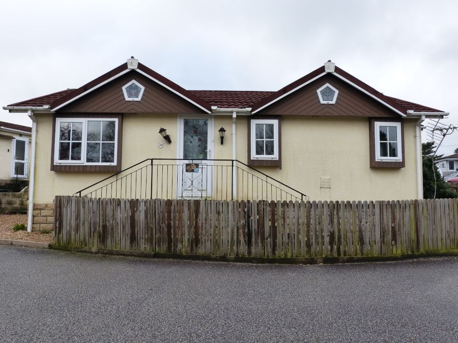 Property photo 1 of 15 The Park Home