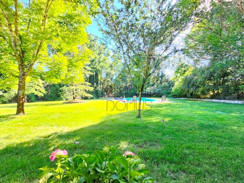 Property photo 1 of 73