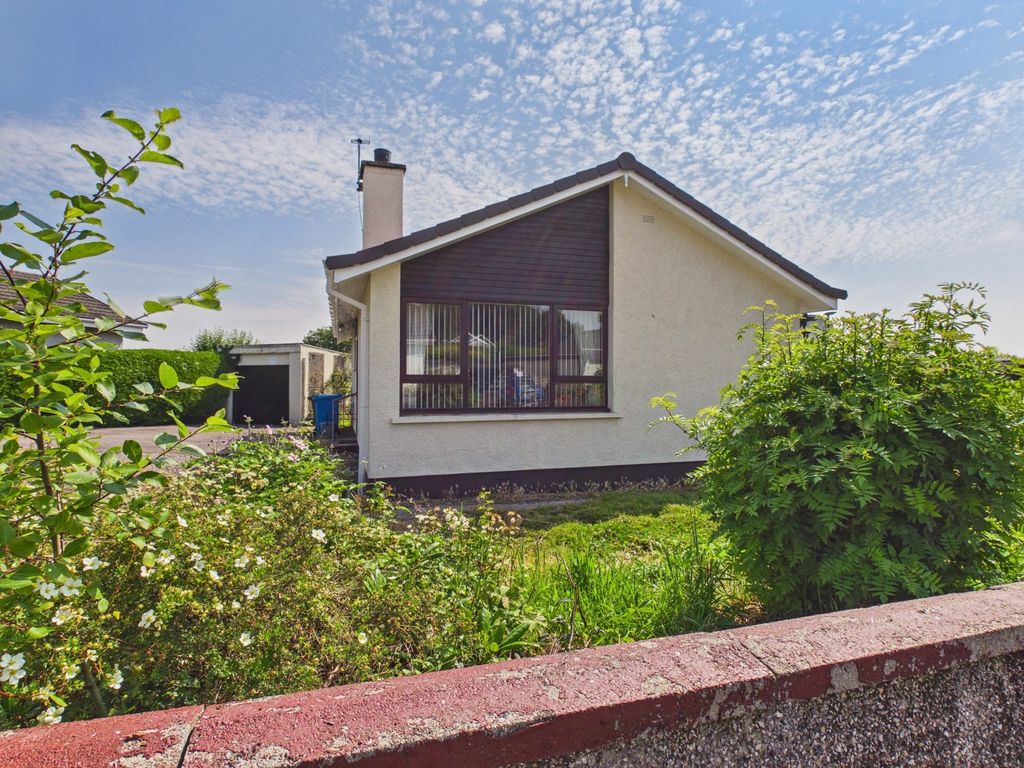 Property photo 3 of 24