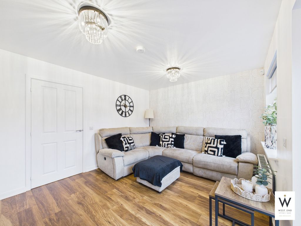 Property photo 3 of 26