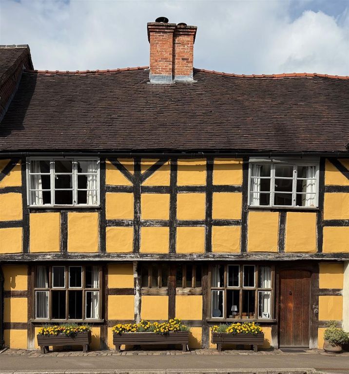 Property photo 1 of 45