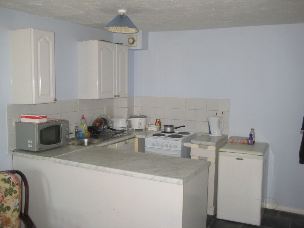 Property photo 1 of 3