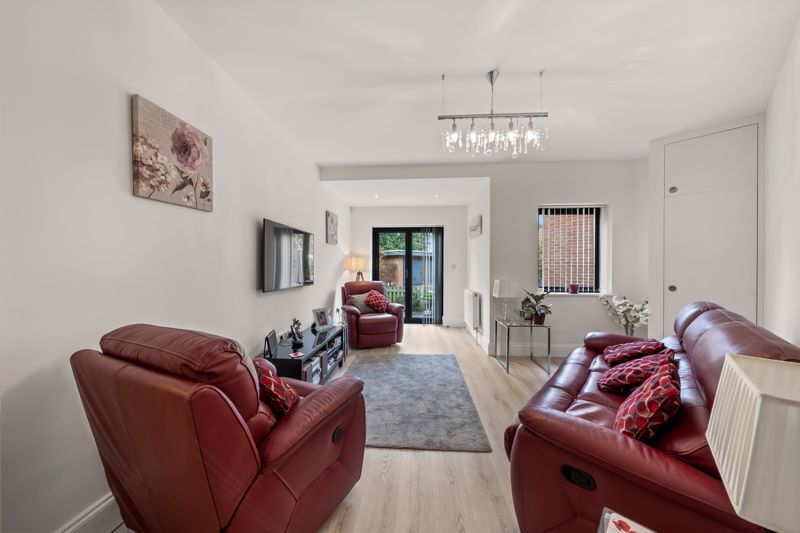 Property photo 2 of 20 Photo 8