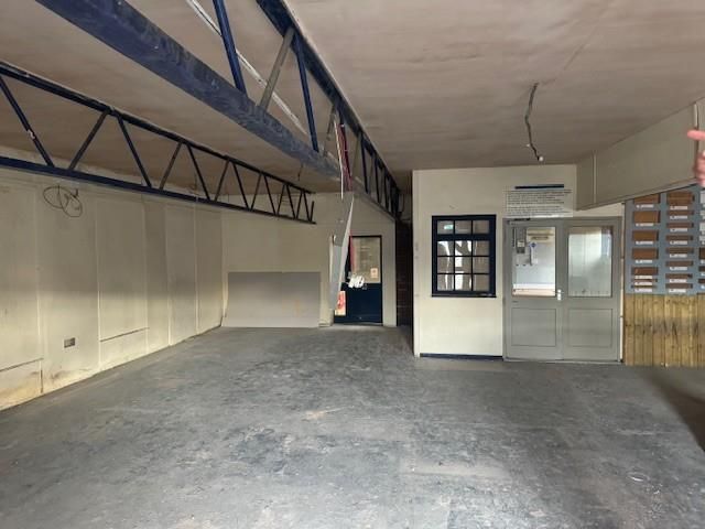 Property photo 3 of 5