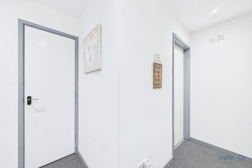 Additional image 10 of 2 bed flat for saleHailsham Road, Heathfield TN21
