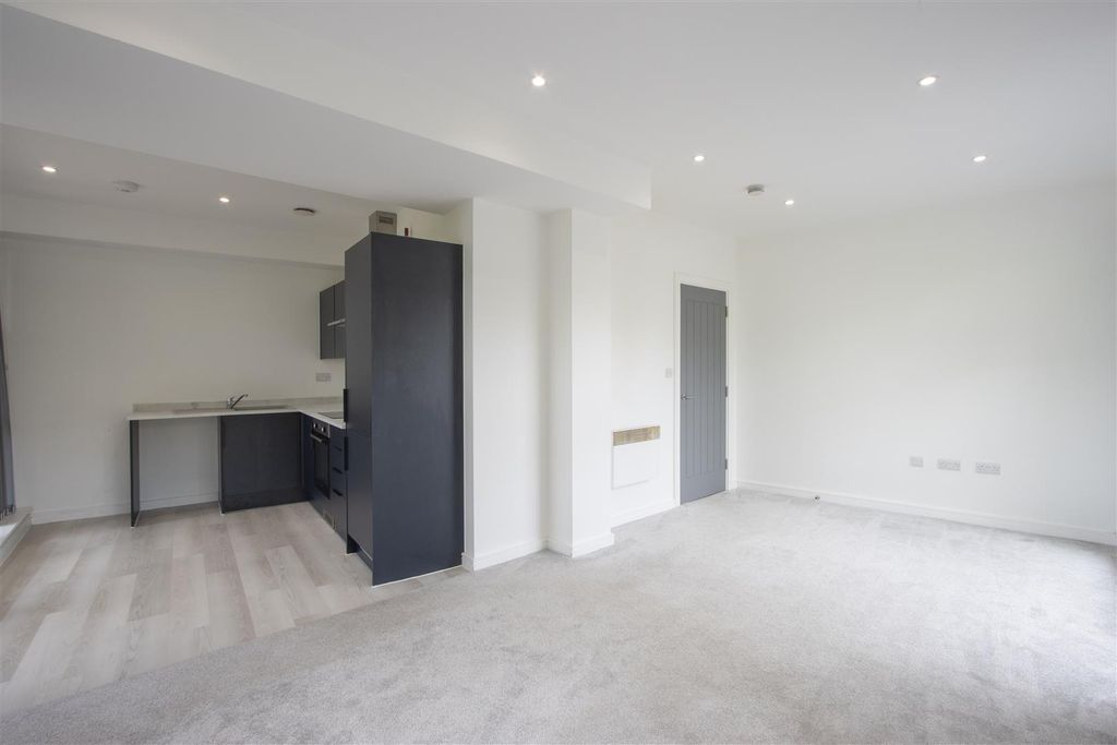 Property photo 3 of 14 Open Plan Kitchen-Living.Jpg