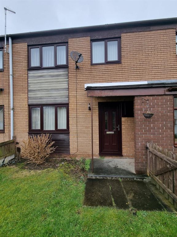 Property photo 2 of 4