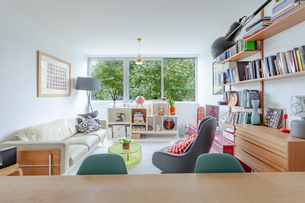 Property photo 1 of 19