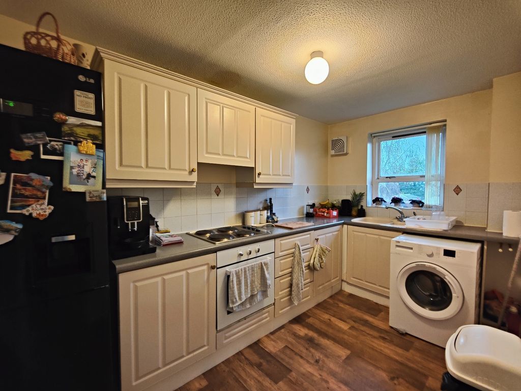 Property photo 2 of 10 0 General