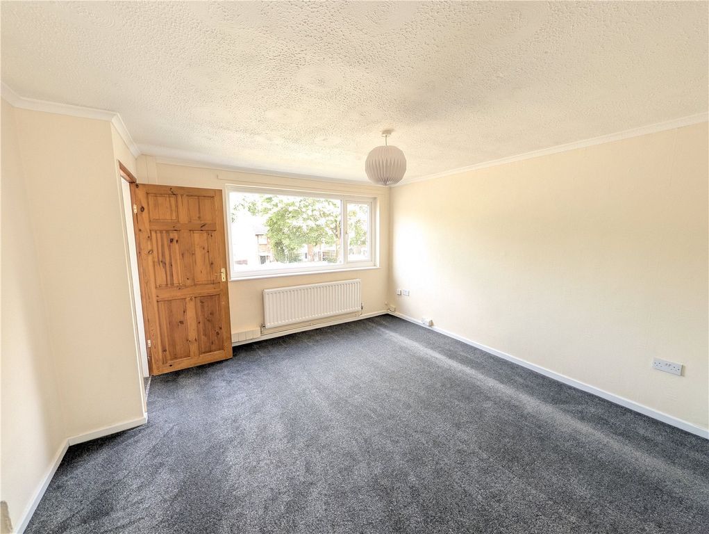 Property photo 3 of 9 Picture No. 15