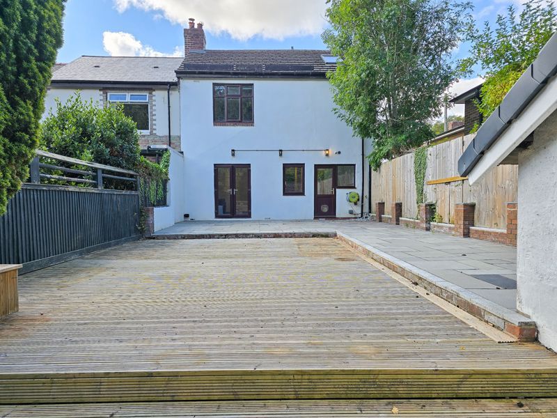 Property photo 1 of 17 External