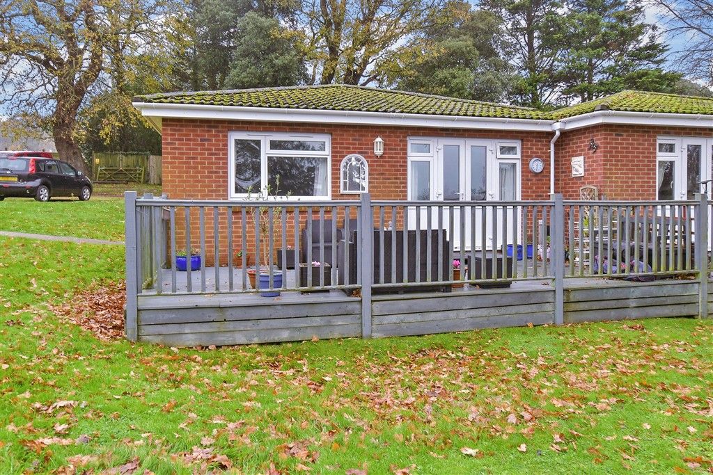 Property photo 1 of 11 External (Web)