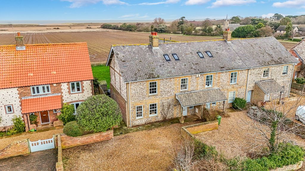 Property photo 1 of 44 4734132