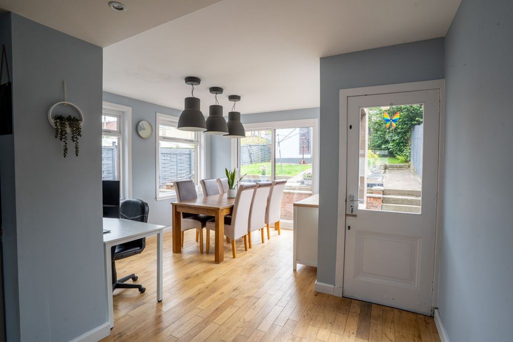 Property photo 1 of 27 Dining Area