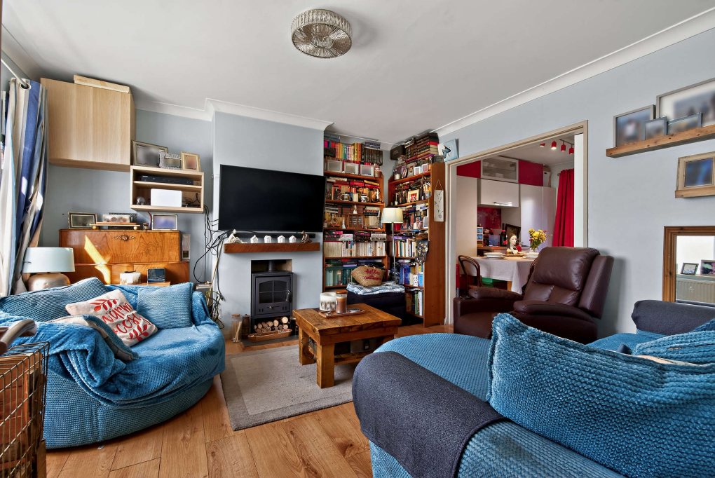 Property photo 2 of 18