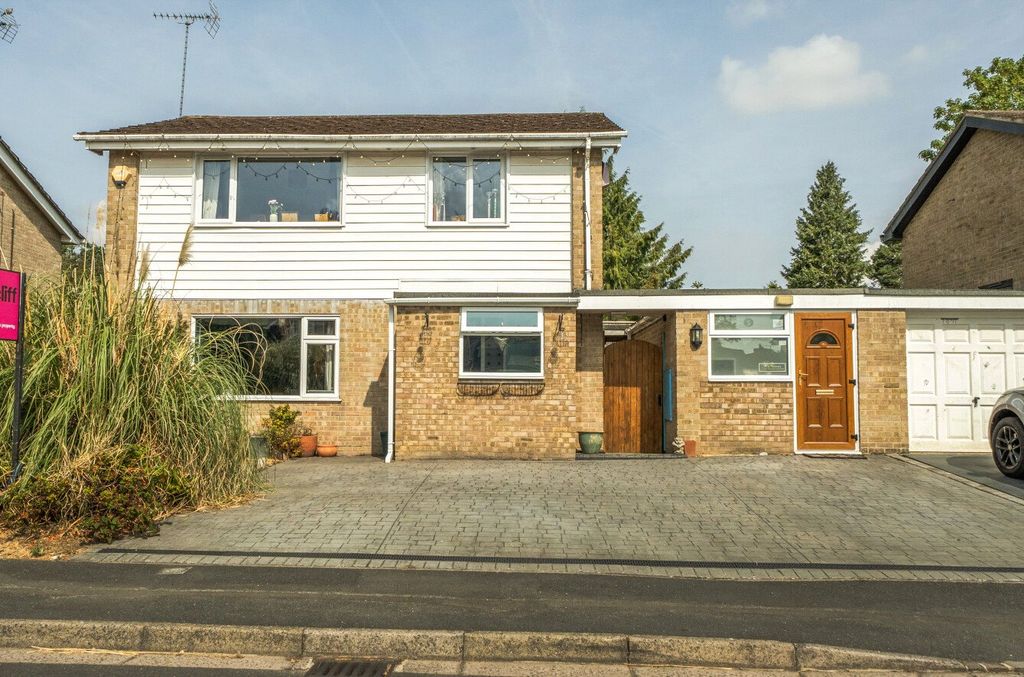 Property photo 1 of 26 Picture No. 33