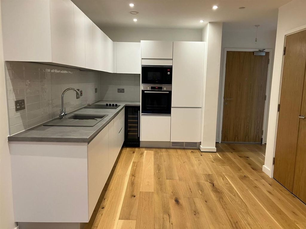 Property photo 2 of 9 Kithen.Jpg