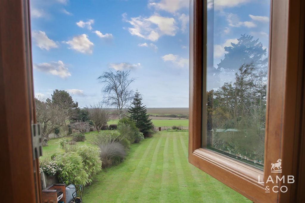 Property photo 3 of 40 Img_1255-Img_1259.Jpeg