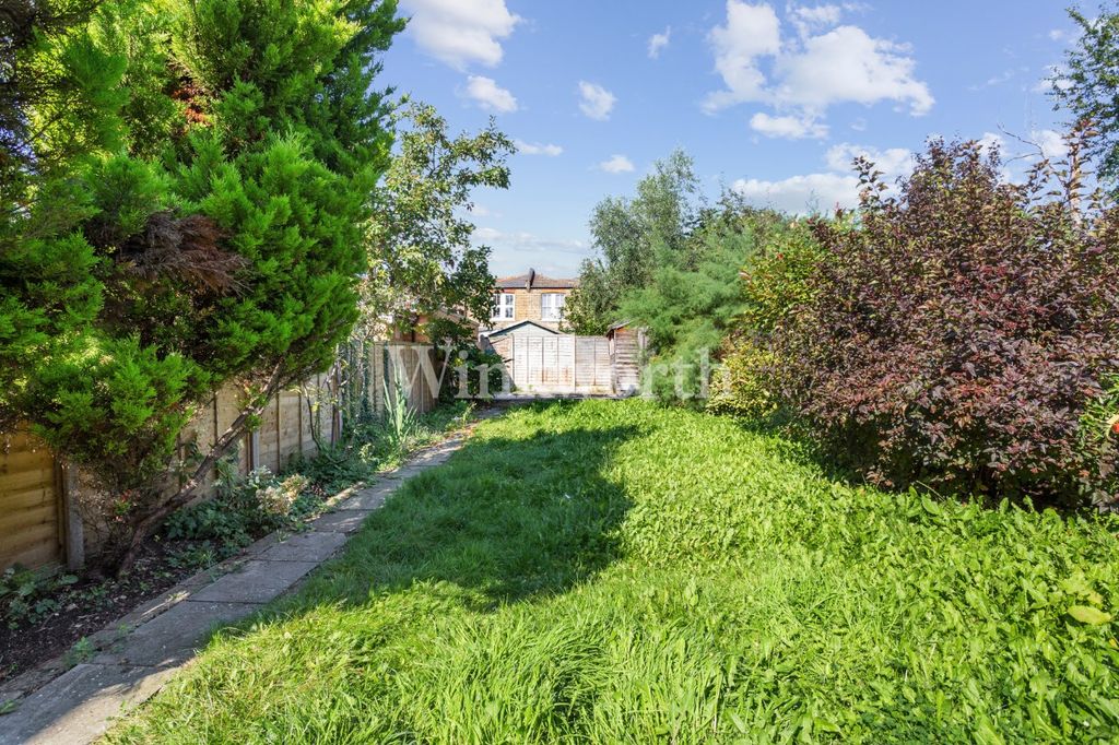 Property photo 3 of 16 Picture No. 02