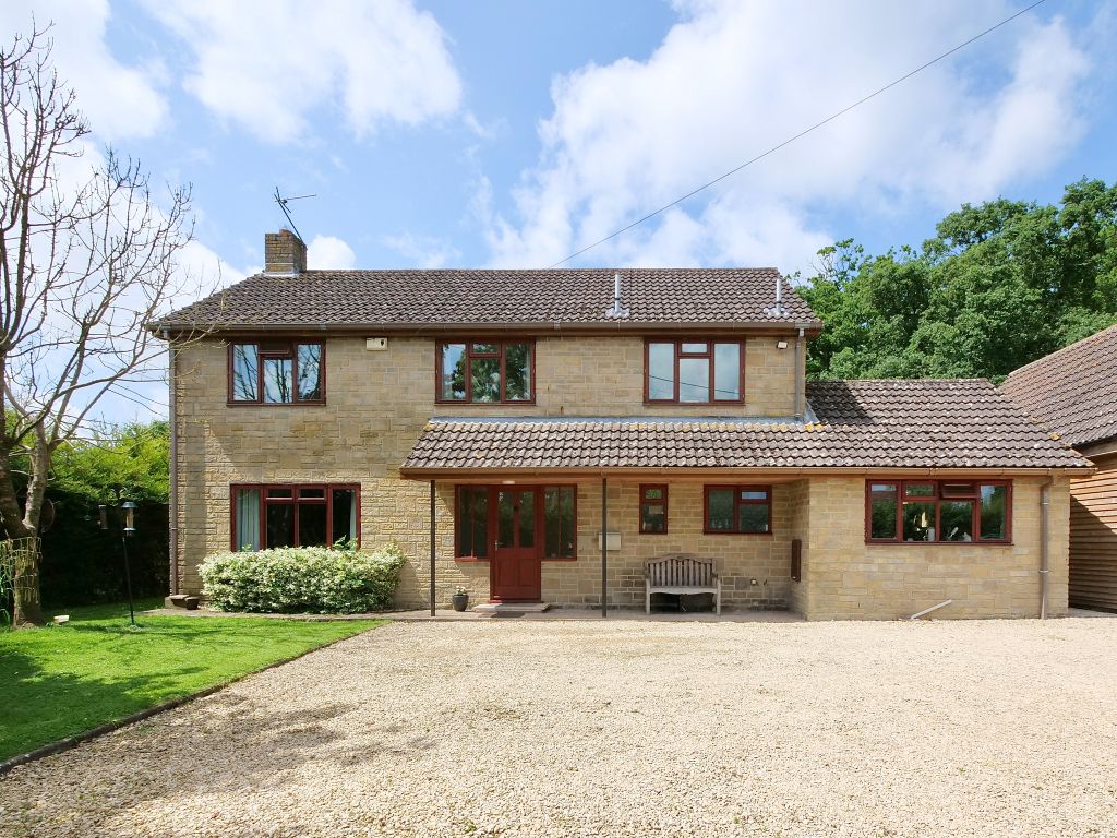 Property photo 2 of 29