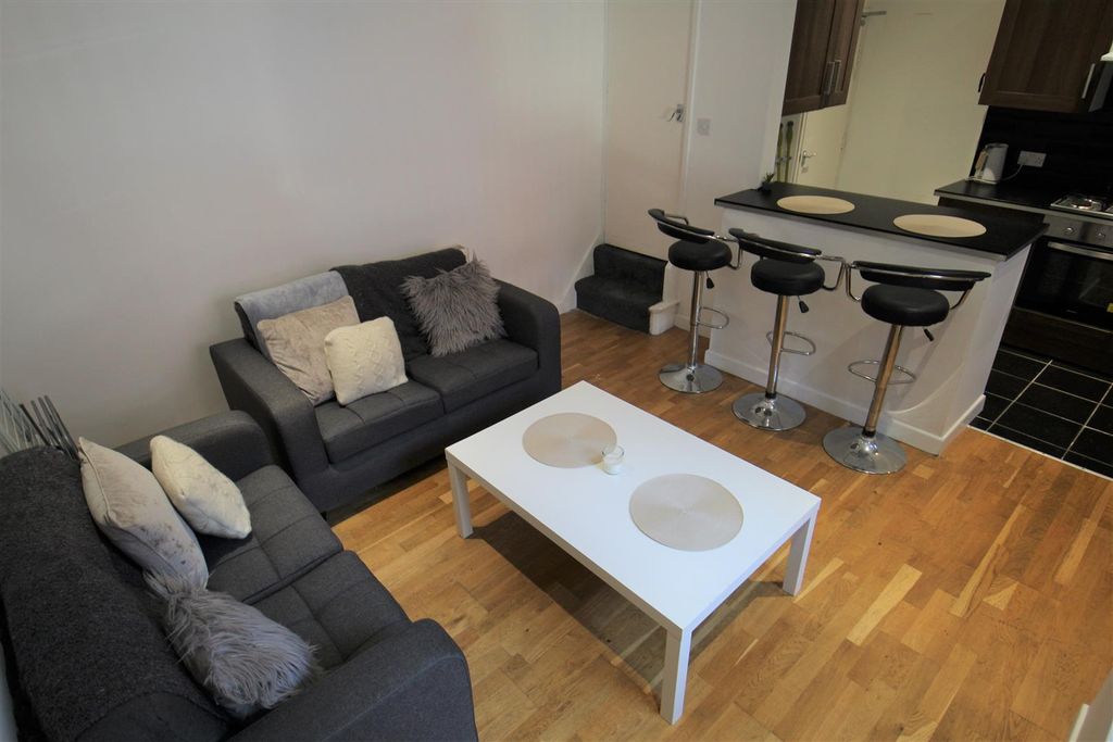 Property photo 3 of 11 Living Room 2.Jpg