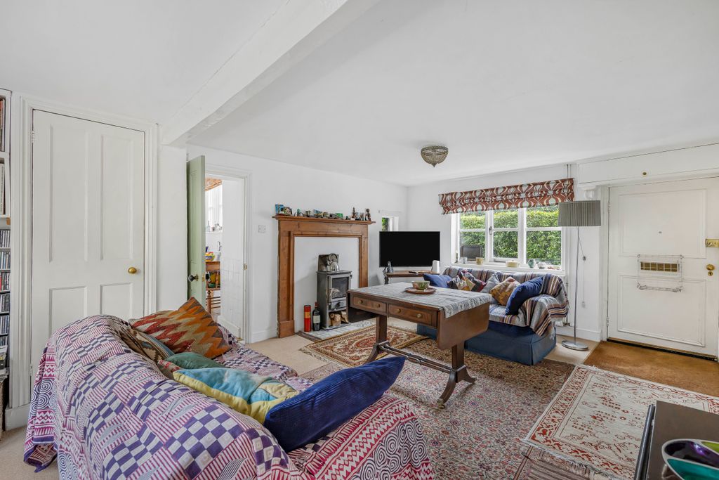 Property photo 3 of 30 Living Room