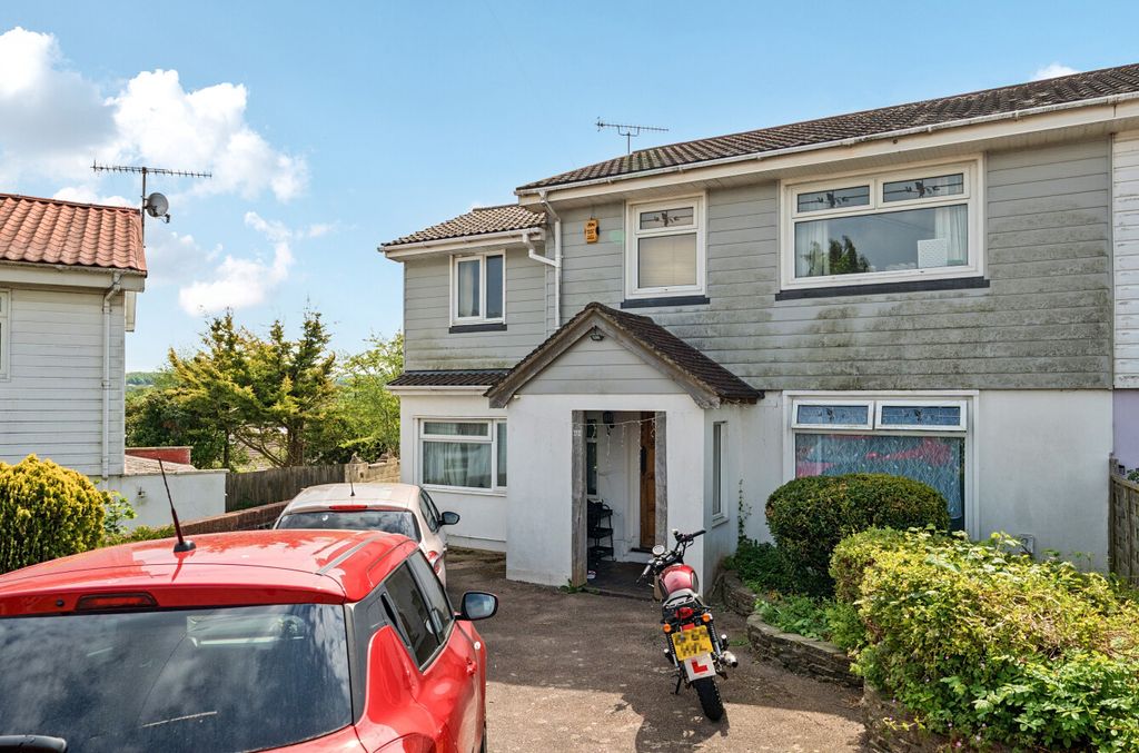 Property photo 1 of 24 1456887-1-69Fdbdf...