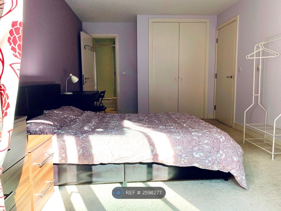 Property photo 3 of 13 Bedroom 1