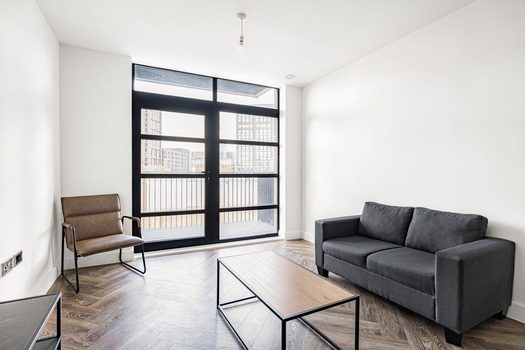 Property photo 1 of 22 12_57968