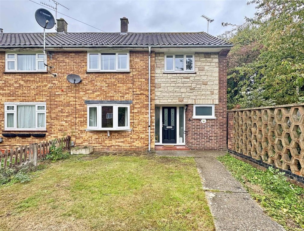 Property photo 1 of 18 Front.Jpg