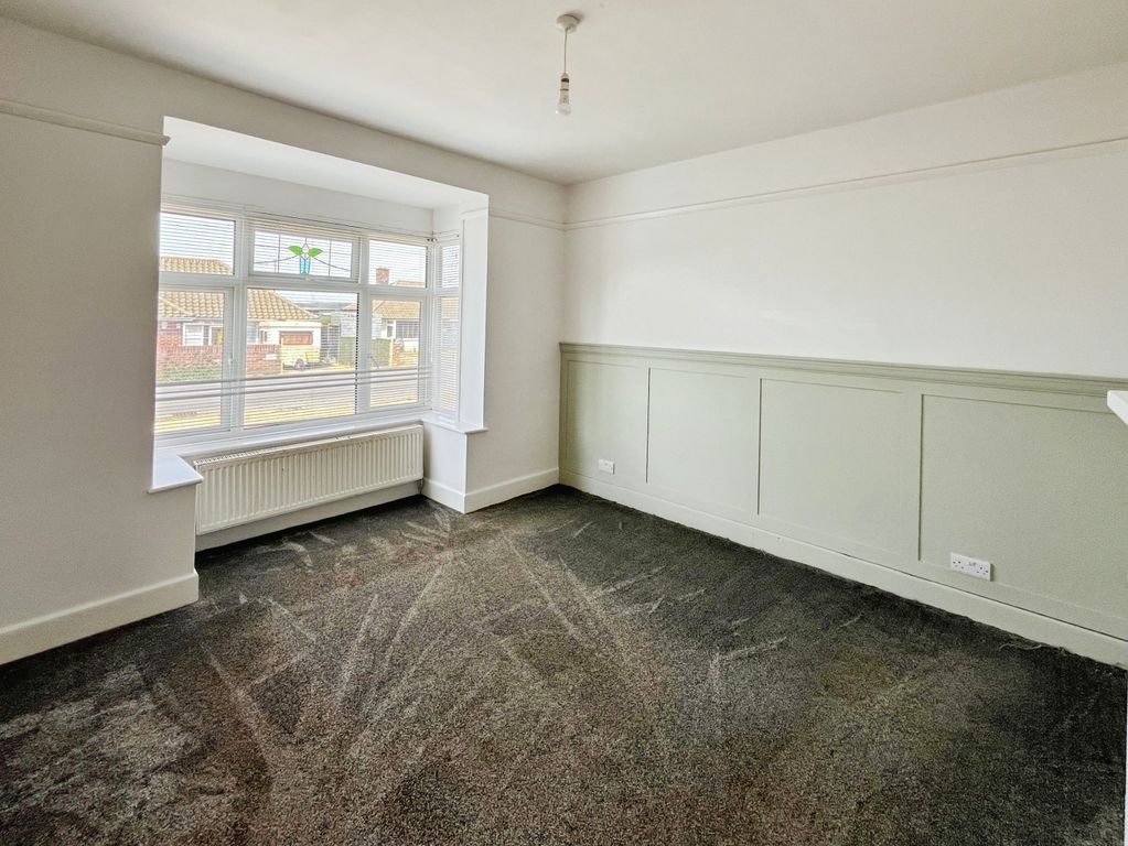 Property photo 2 of 17 2