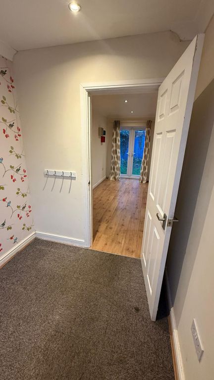 Property photo 2 of 35 Reception 1