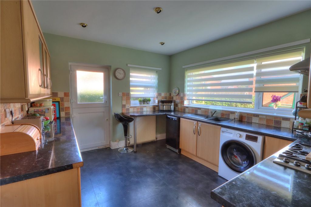 Property photo 3 of 14 Picture No. 19