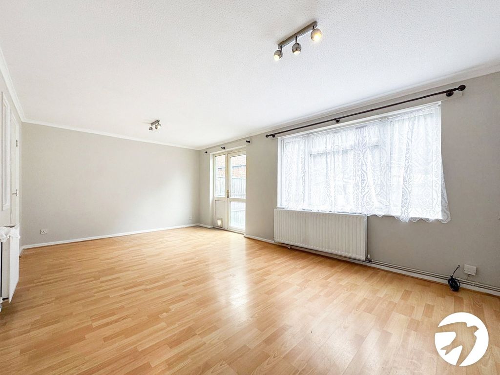Property photo 3 of 14 Picture No. 11
