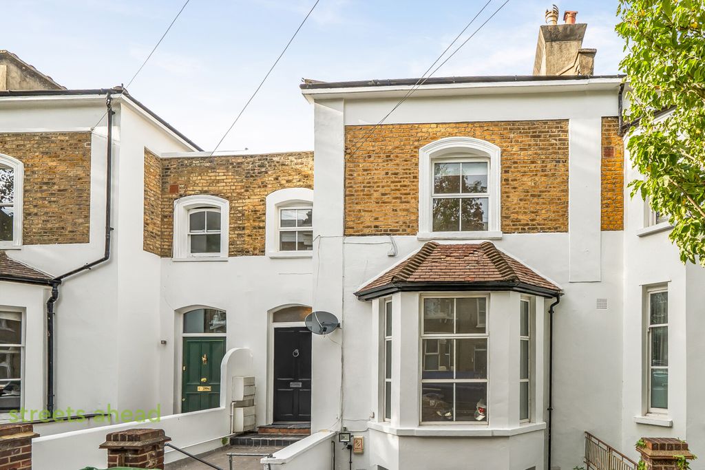 Property photo 1 of 15 d6A1ee05-6c55-4B6...