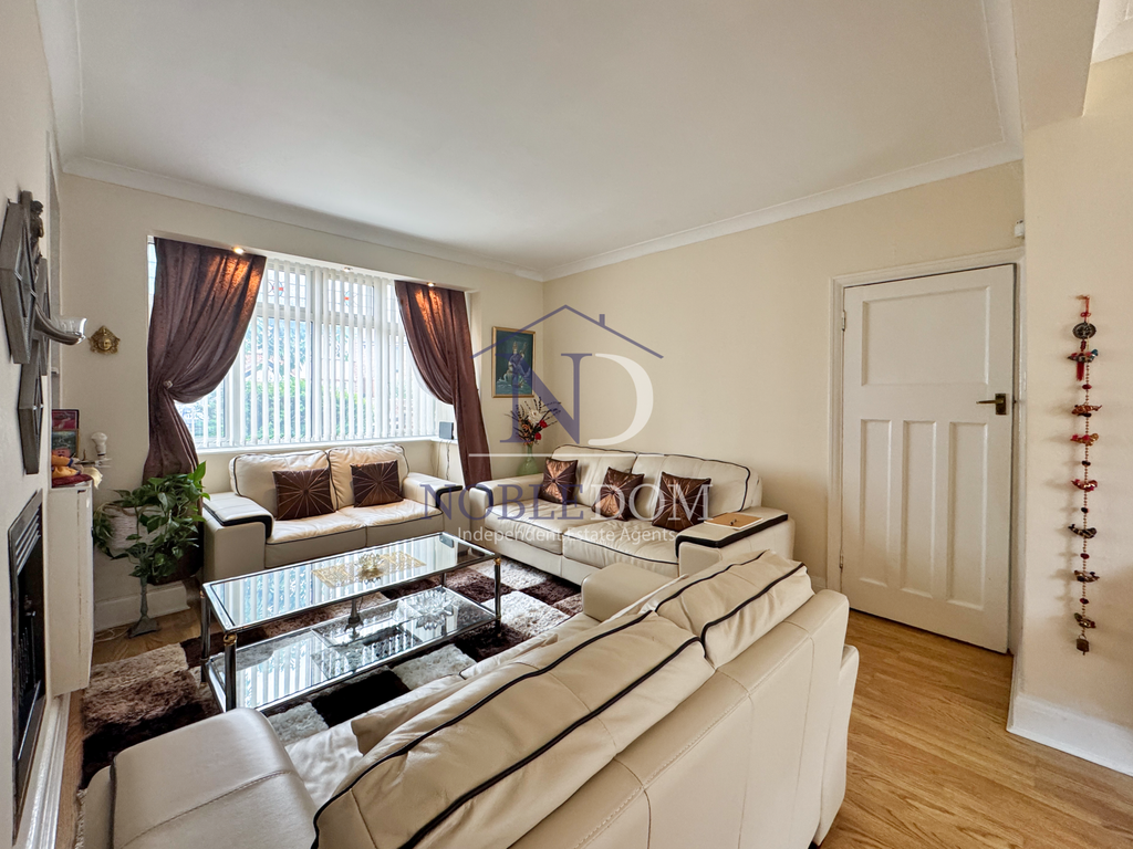 Property photo 3 of 15 Gallery