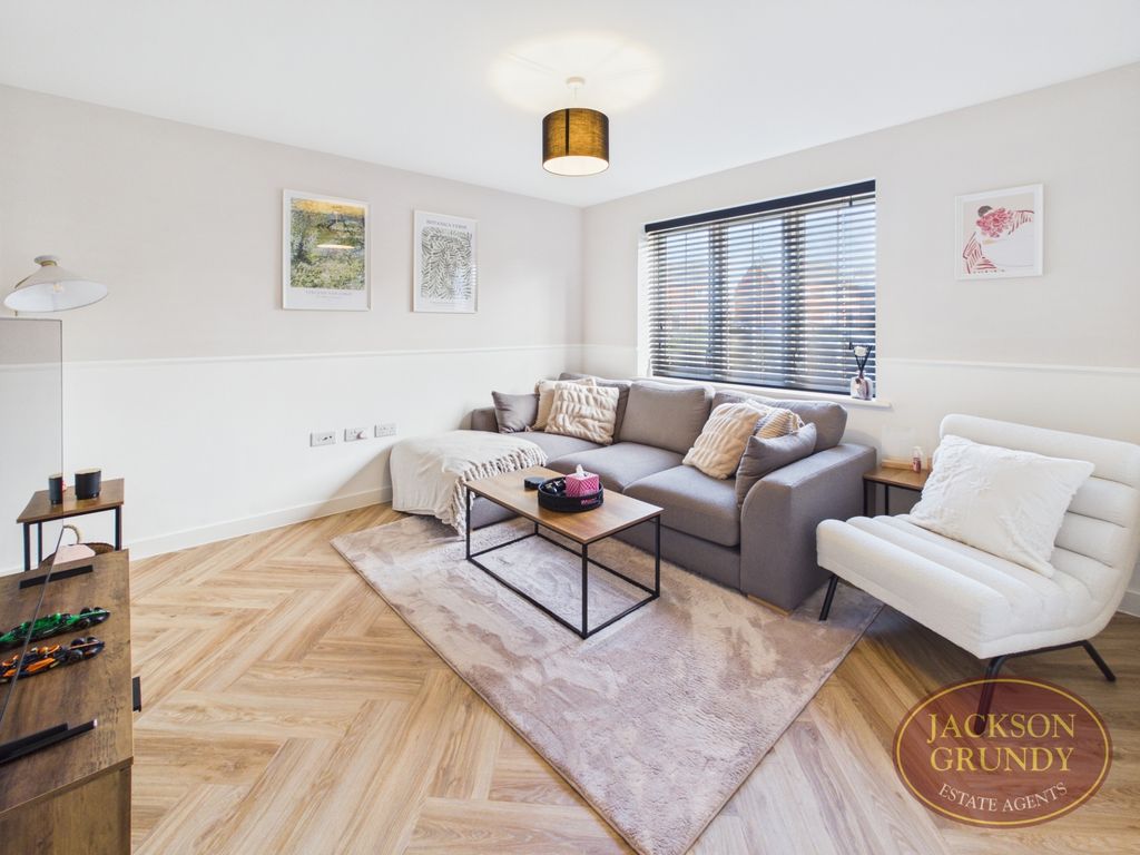 Property photo 2 of 19 Marram Crescent