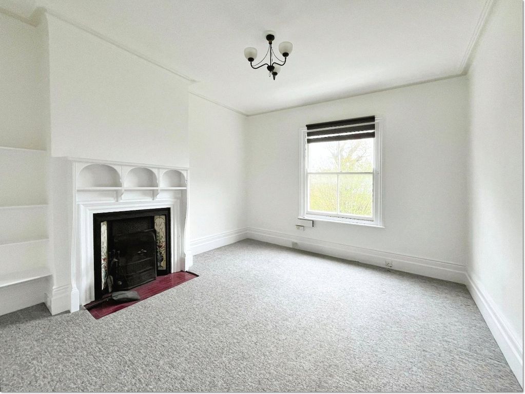 Property photo 2 of 8 Reception Room