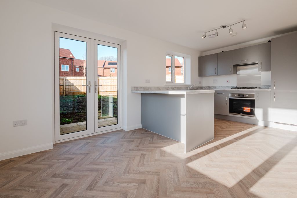 Property photo 2 of 9 Photo