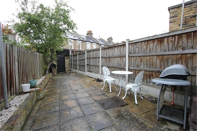 Property photo 3 of 8