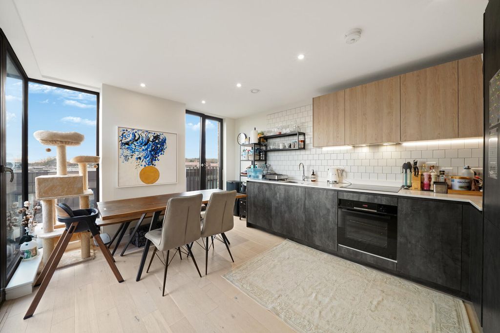 Property photo 1 of 16 Kitchen