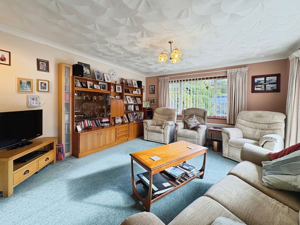 Property photo 2 of 10 Pbox-Img.Jpg