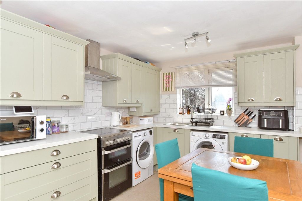 Property photo 3 of 9 Kitchen/ Diner