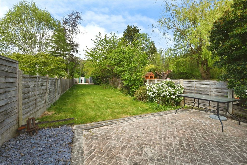 Property photo 2 of 20 External